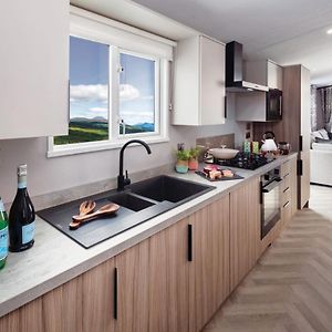 4 Berth Luxury Caravan